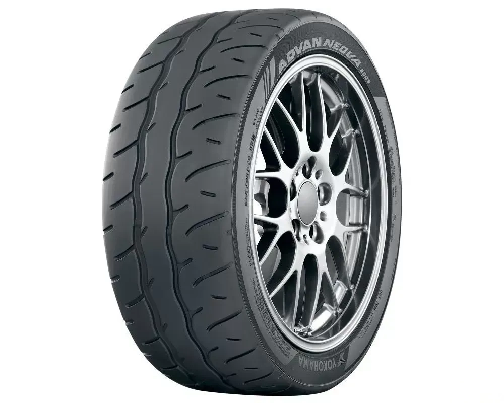 Yokohama Advan Neova AD09 Tire 235/35R20 92W