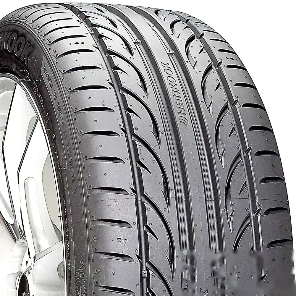 Hankook Ventus V12 evo2 K120 Tire 285/30 R19 98YxL BSW