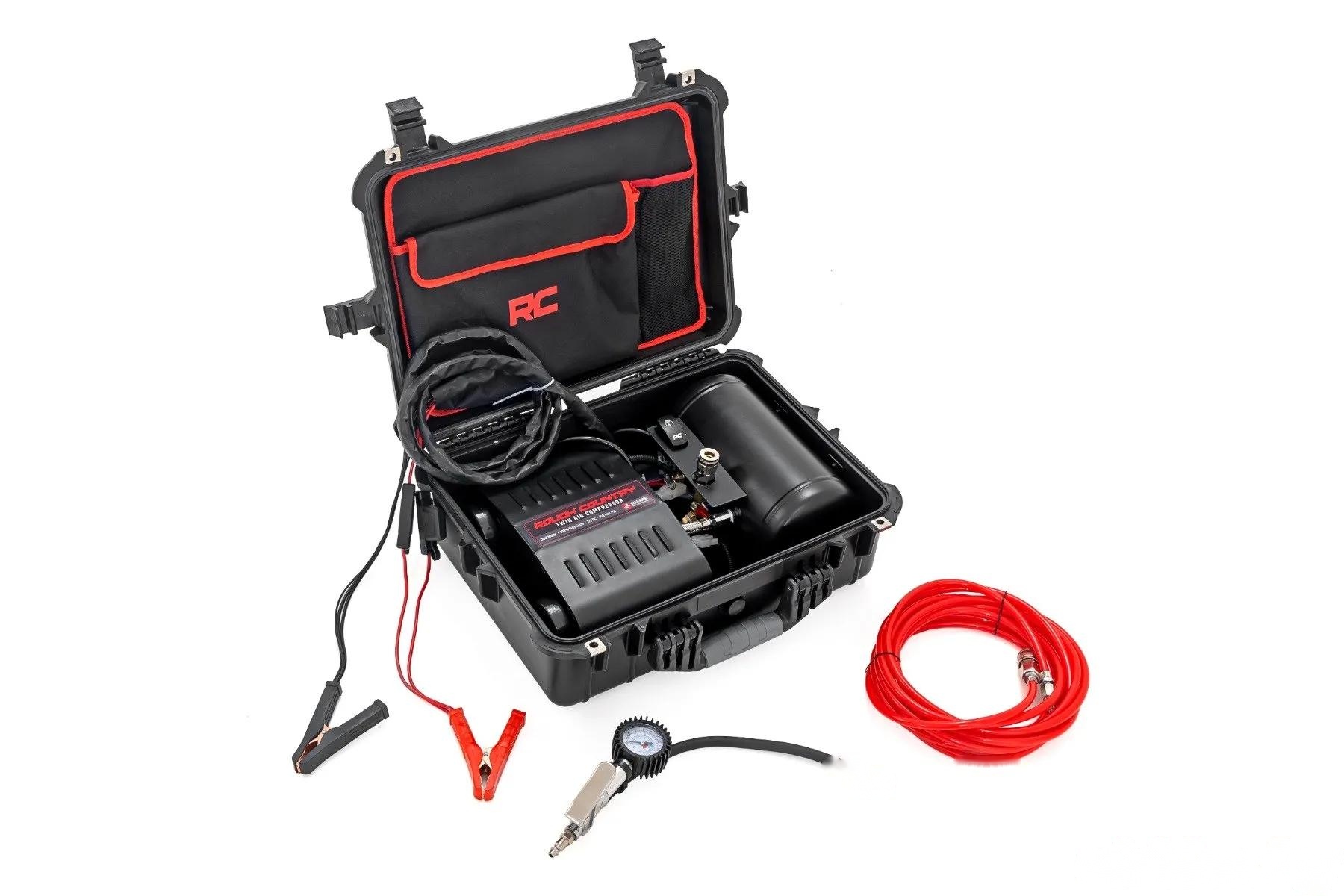 Rough Country Portable Twin Motor Air Compressor 12V 150PSI 6.16 CFM with Carry Case